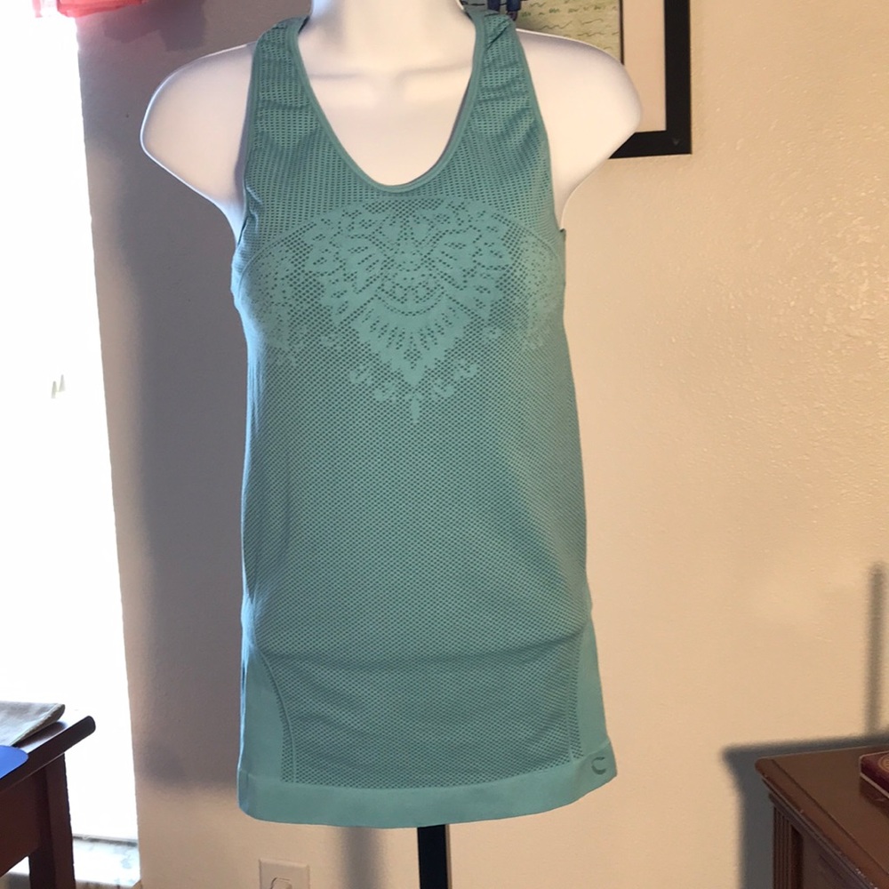 Women Climawear Athletic Top Sz M fit